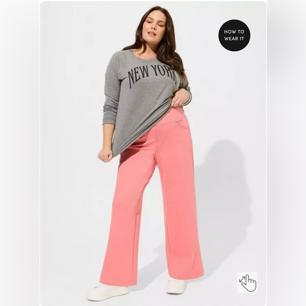 TORRID- High Rise Pull On Pixie Wide Leg Studio Luxe Ponte Pant - NWT - Size 0R